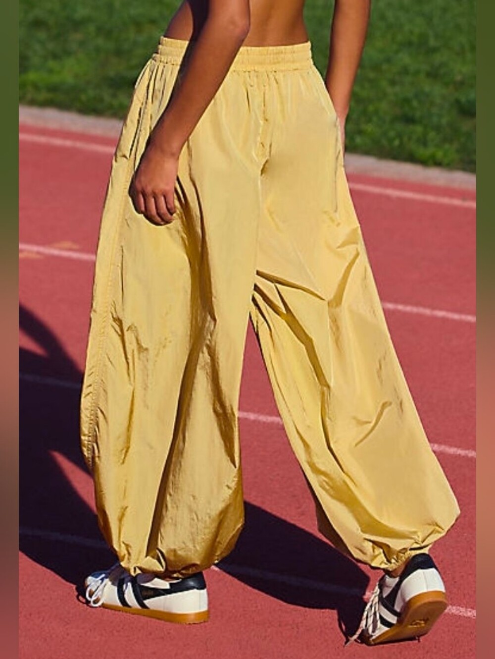 Anthropologie Yellow Balloon Drawstring Joggers 💛 - Picture 5 of 5